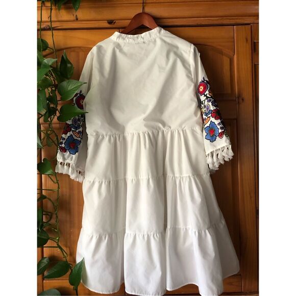 By ESQ White Boho Embroidered Peasant Dress Tassel Sleeve Tiered Midi SZ L - Picture 6 of 13